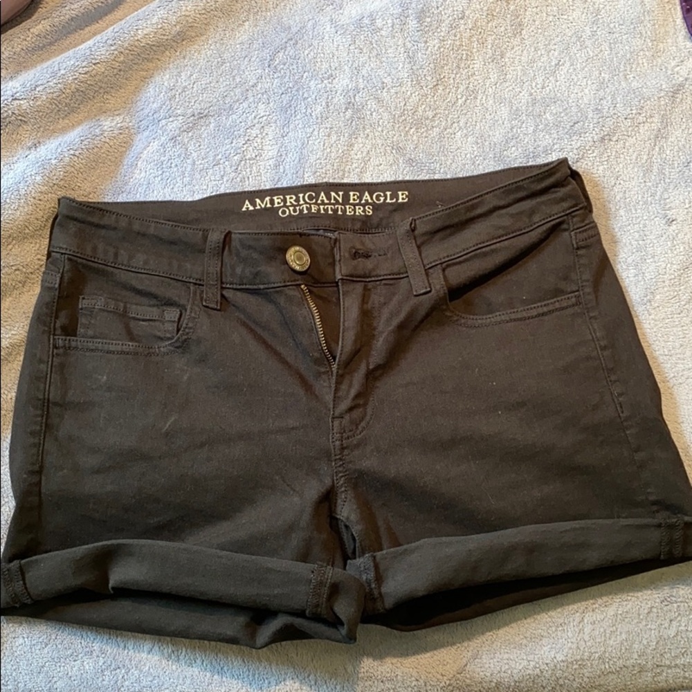 American Eagle Super Stretch black shorts